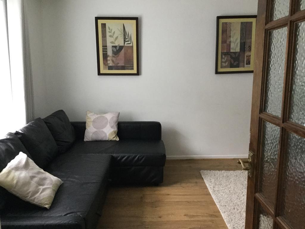 4 Bed House Next To Basildon Town Centre Villa Eksteriør bilde